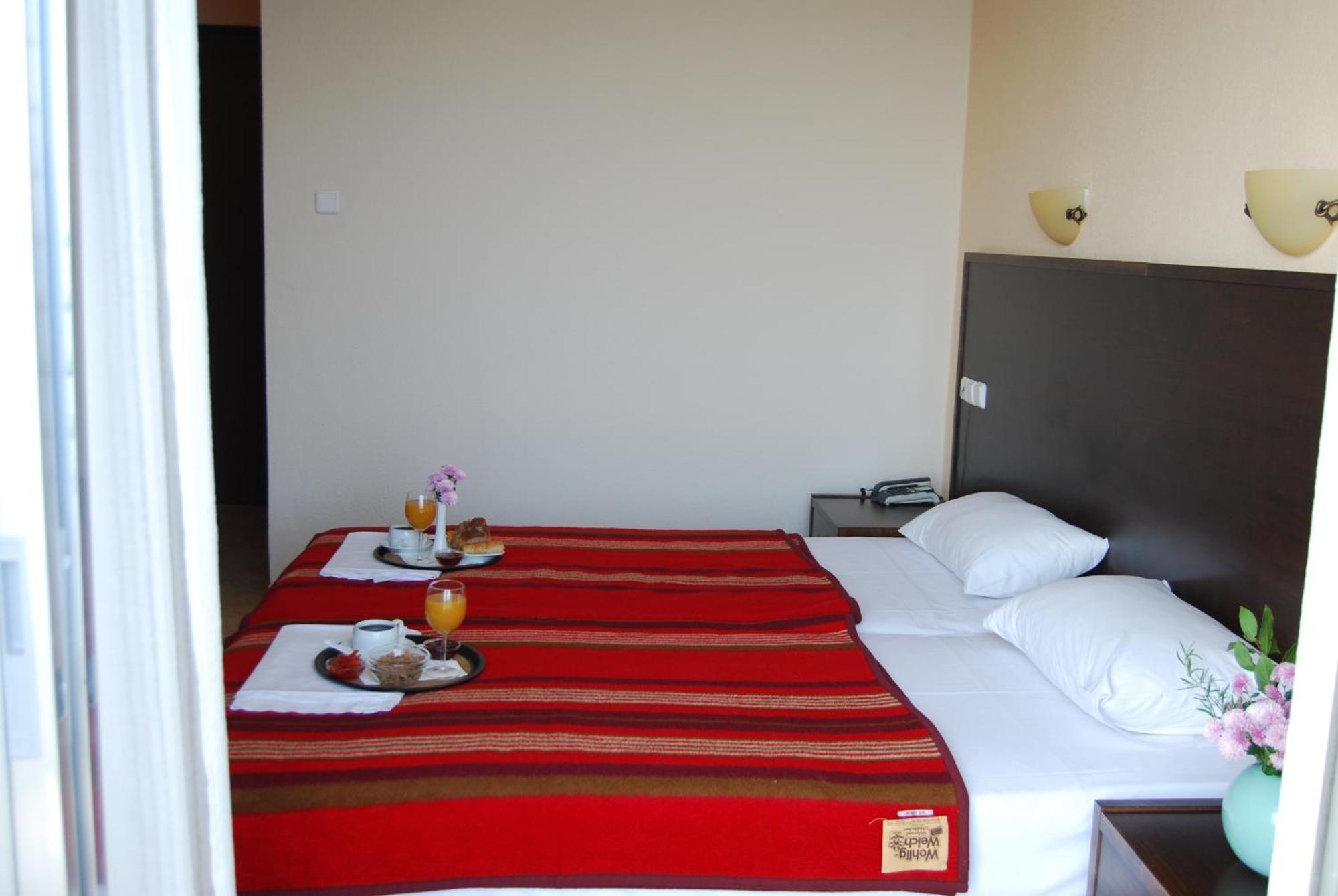 Hotel Achillion Makrygialos Exterior foto