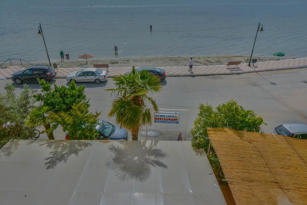 Hotel Achillion Makrygialos Exterior foto